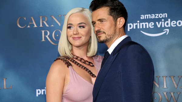 Orlando Bloom - Τρολάρει την Katy Perry για την topless φωτογραφία της
