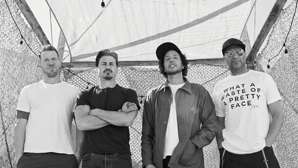 Η άβολη εμπειρία του Tom Morello με security κατά τη διάρκεια συναυλίας των Rage Against The Machine