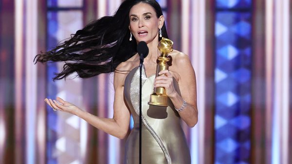 Σνόμπαρε στ' αλήθεια η Demi Moore την Kylie Jenner;