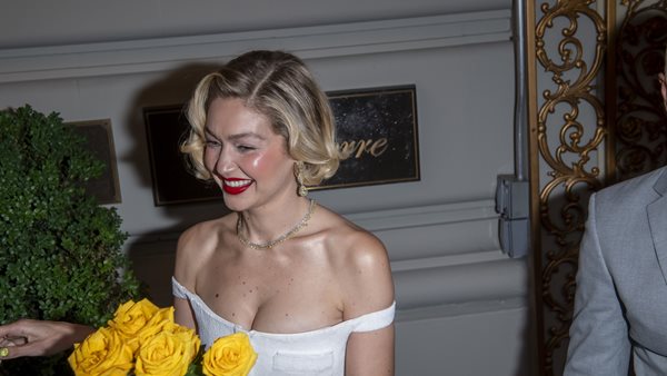 H Gigi Hadid επιστρέφει στο Victoria's Secret Fashion Show!