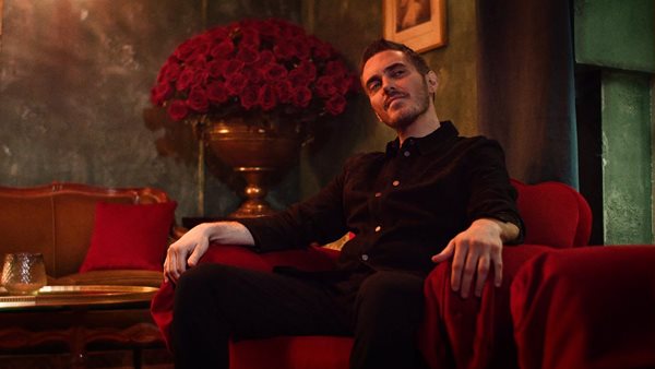 "Κομμένα Τα Πρέπει" - Νέο single και music video για τον Μιχάλη Χατζηγιάννη