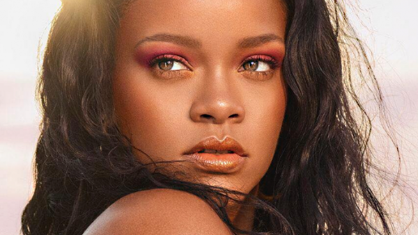 Rihanna: Έχει πλέον περισσότερα Billboard singles από τους Beatles
