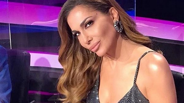 Αλλάζει τηλεοπτική στέγη η Δέσποινα Βανδή;