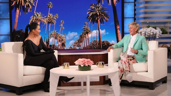 Kim Kardashian - Σχολιάζει τη νέα σχέση της Kourtney