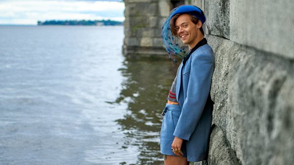 Harry Styles - Η ιδιαίτερη φιλία του με πρωταγωνίστρια του "The Crown"