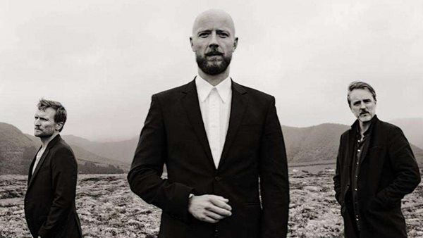 "Dreams at Midnight" - Οι Madrugada δίνουν ακόμα ένα καινούριο τραγούδι