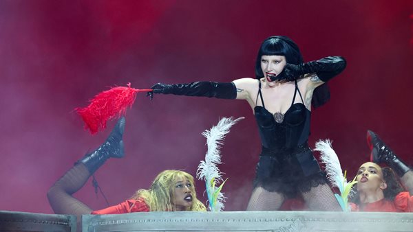 Sports βραβείο Emmy; Η Lady Gaga;