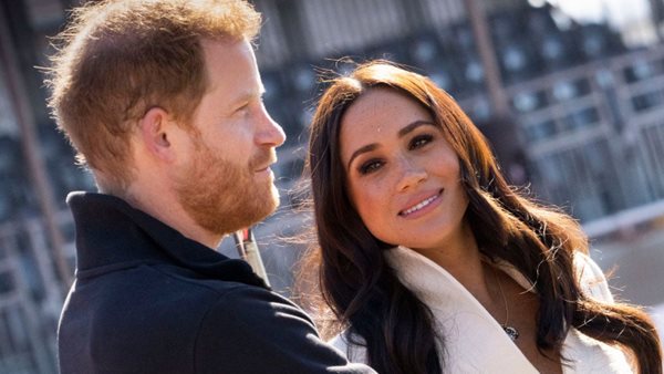 Madame Tussauds London - Ενώθηκαν ξανά τα κέρινα ομοιώματα των Prince Harry και Meghan Markle με την υπόλοιπη οικογένεια