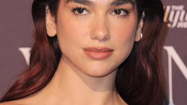Η Dua Lipa "γράφει" ιστορία στο Spotify!