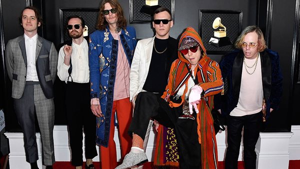Cage the Elephant - Κέρδισαν το βραβείο Grammy για Καλύτερο Rock Album