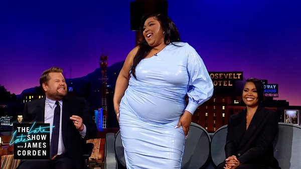 Η Lizzo μοιράστηκε ένα σύντομο snippet από το νέο single "About Damn Time"