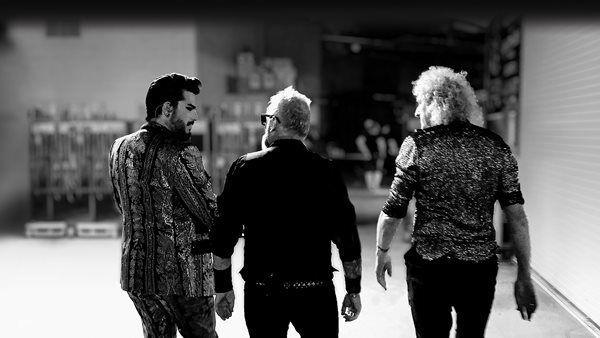 Διαθέσιμη για download η 'Live Around the World' ταινία των Queen & Adam Lambert
