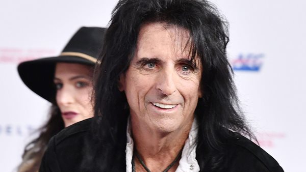 Ο Alice Cooper μιλά για την επίδραση που είχε πάνω του ο κορονοϊός
