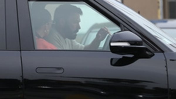 Κυκλοφορεί στα socials η χειρονομία της Jennifer Lopez