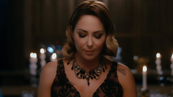 Μελίνα Ασλανίδου - Music video από τη συνεργασία της με τον Γιώργο Θεοφάνους