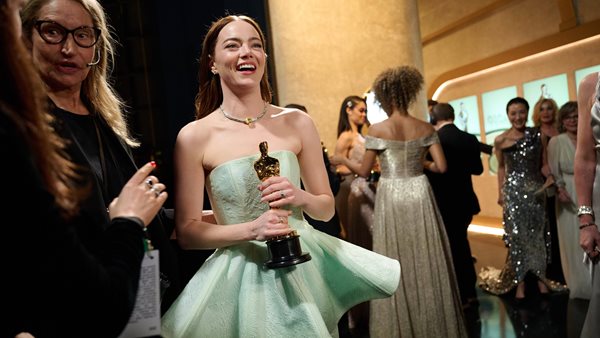 Bραβείο Οσκαρ για την Emma Stone ως Bella στο "Poor Things"