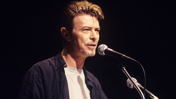 Κυκλοφορεί σύντομα το live album του David Bowie "No Trendy Réchauffé"