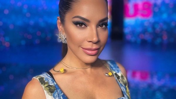 Η Μαριάντα Πιερίδη εμφανίζεται με πρωινή ψυχαγωγική εκπομπή