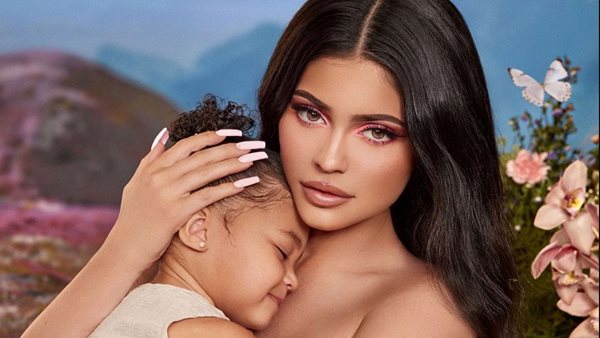 Viral της ημέρας: Η Kylie Jenner δοκιμάζει την αντοχή της μικρής Stormi