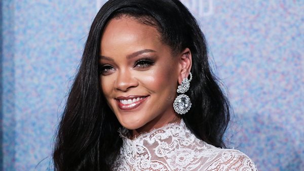 H Rihanna στη λίστα με τους δισεκατομμυριούχους του Forbes