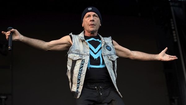 Όταν o Bruce Dickinson έπαιξε για πρώτη φορά το "Alexander the Great" στην Ελλάδα