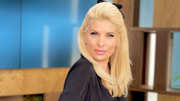 Η Ελένη Μενεγάκη σε μια σπάνια αναφορά στον πατέρα της