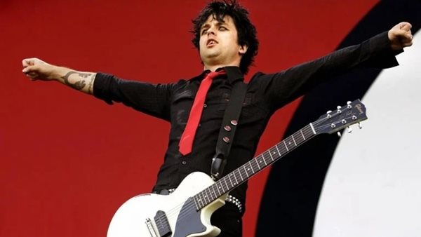 #RockThisDay - 17 Φεβρουαρίου: Γεννιέται ο Billie Joe Armstrong των Green Day