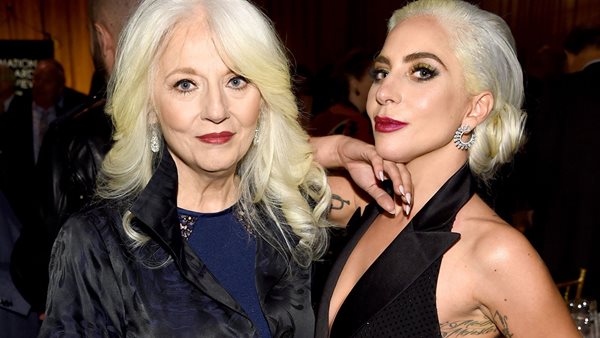 Η μητέρα της Lady Gaga μιλά για την ψυχική υγεία της κόρης της