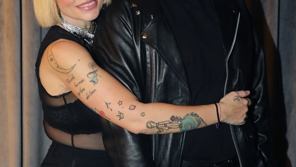 Ελεωνόρα Ζουγανέλη με Σίσσυ Χρηστίδου και Μαρία Μπεκατώρου