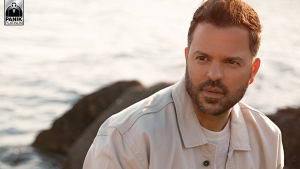 "Δεν Αγαπάνε Έτσι" - Ο Νίκος Απέργης παρουσίάζει νέο single και music video