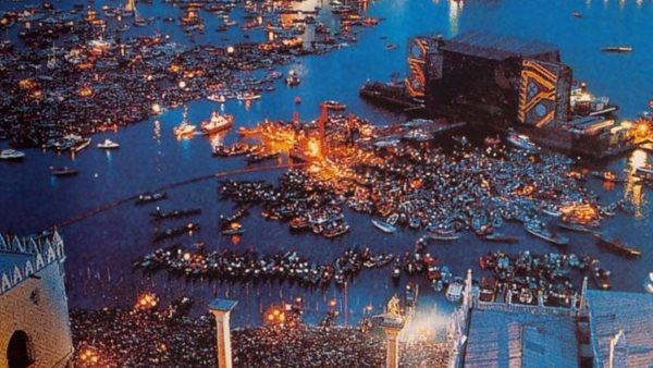 #RockThisDay - 15 Ιουλίου: Η ιστορική πλωτή συναυλία των Pink Floyd στη Βενετία