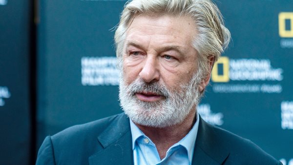 Alec Baldwin - Κατατέθηκε μήνυση εναντίον του για τον πυροβολισμό της Halyna Hutchins