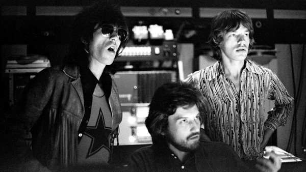 Όταν οι Rolling Stones επέστρεφαν στις blues ρίζες τους με το "Jumpin’ Jack Flash"