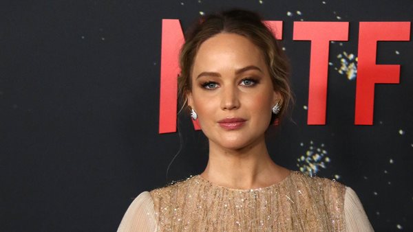 Jennifer Lawrence - Οι πρώτες φωτογραφίες με το μωρό της