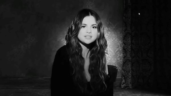 Selena Gomez: Θέλει την Adele σε cover τελευταίου της single