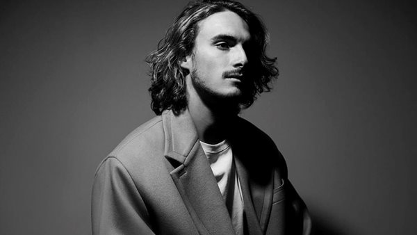 Ο Στέφανος Τσιτσιπάς περνά από οντισιόν για την Eurovision