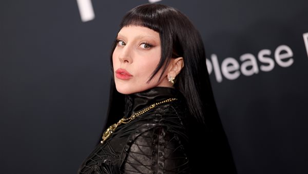 Κυκλοφορεί το νέο single της Lady Gaga "Abracadabra"!