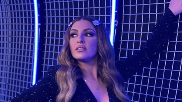 Αποθεώθηκαν Έλενα Παπαρίζου και Antique στη Στοκχόλμη