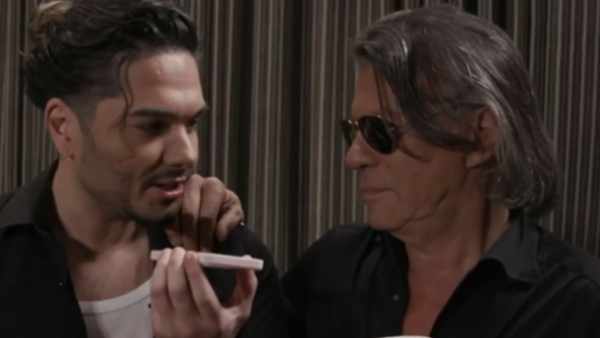 Χρήστος Μάστορας & Ηλίας Ψινάκης στο video που έγινε viral