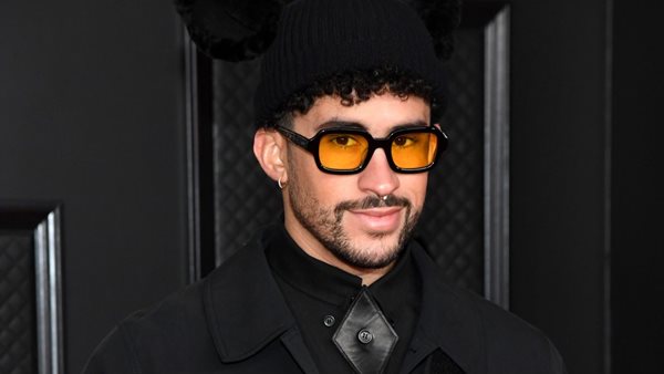 Ο Bad Bunny πρωτοστατεί στις υποψηφιότητες των 2022 Latin American Music Awards