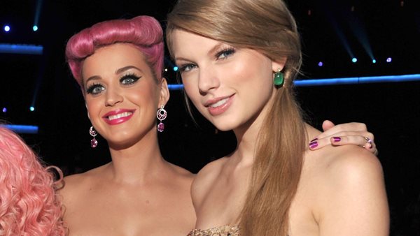 Το twitter αντιδρά σε μία ενδεχόμενη συνεργασία Katy Perry & Taylor Swift
