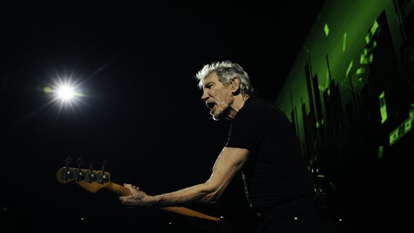 Ο Roger Waters των Pink Floyd επιστρέφει στους κινηματογράφους με το "This Is Not A Drill"