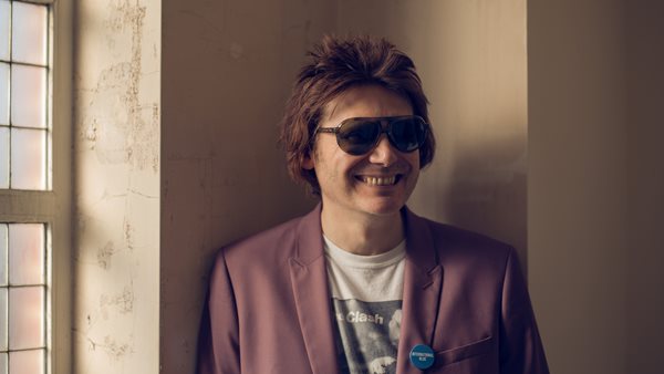 Nicky Wire - Δηλώνει μετανιωμένος για το απρεπές σχόλιο προς τον Michael Stipe από τα '90s