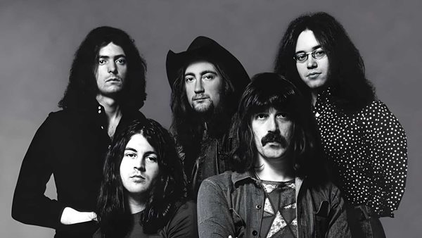 #RockThisDay - 22 Απριλίου: Οι Deep Purple ξανά στην κορυφή με το "Machine Head"