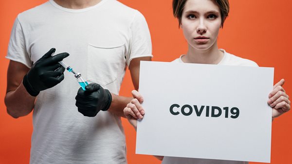 Δεν υπάρχει σενάριο για χαλάρωση των μέτρων ενόψει Χριστουγέννων