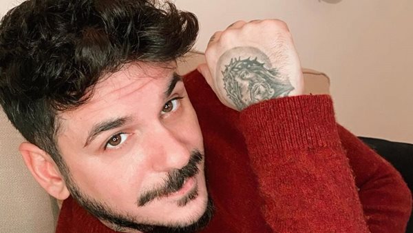 Ο Stan μιλά για το περιβόητο μηδενικό στο "J2US"