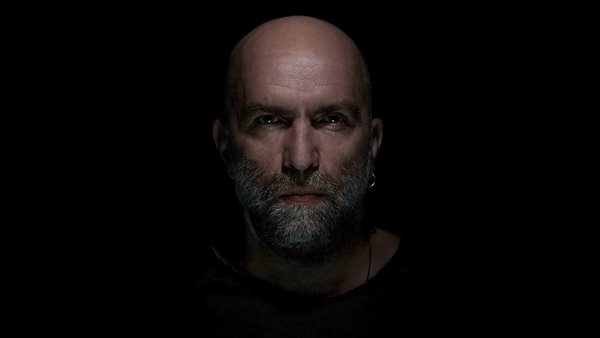 Με κορονοϊό ο Μπάμπης Στόκας