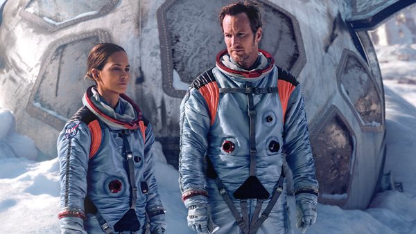 Halle Berry & Patrick Wilson πρωταγωνιστούν στο "Moonfall: Η Σκοτεινή Πλευρά του Φεγγαριού"