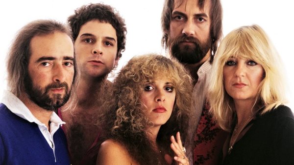 Ηνωμένο Βασίλειο - Οι υψηλότερες πωλήσεις βινυλίων του 2022 έχουν κάποιες ενδιαφέρουσες ροκ επιλογές