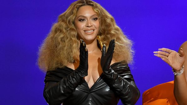 Yay or Nay; Το... extra φόρεμα της Beyoncé μετά τα φετινά Grammys